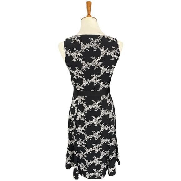 Ann Taylor Workwear Black White Lace V-Neck Ribbon Classic Style Dress Size 0 - Picture 9 of 10